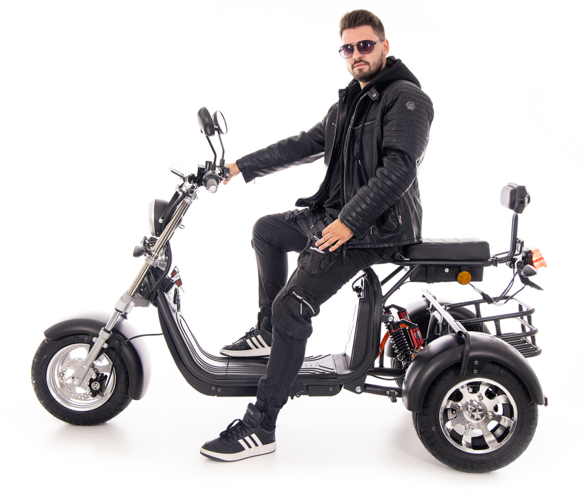 ELECTRIC CHOPPER UNIZDRAV cu trei roți - motor puternic de 2000 W