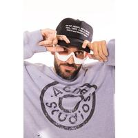 Terapia cu lumină 3D pentru pungile de sub ochi