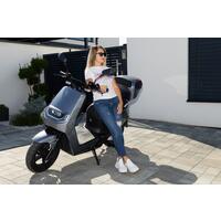 Scuter electric UNIZDRAV e-City cu o autonomie de 120 km