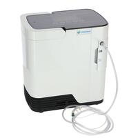 Concentrator de oxigen cu ieșire vocală UNIZDRAV, 7 l/min, alb