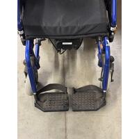 Scaun cu rotile electric cu lumini, 46 cm - PORDUS EXPUS ÎN SHOWROOM, ANVELOPE/TREPTE MURDARE