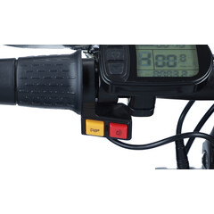 Propulsor pentru scaun cu rotile activ