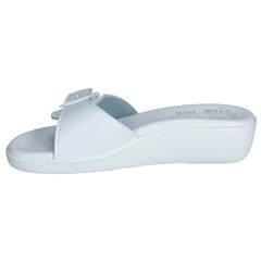 Saboți medicali cu o cataramă