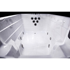 SwimSpa LUX SUNRANS SR853 cu contracurent și tehnologie Balboa