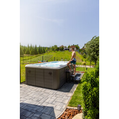 SwimSpa LUX SUNRANS SR853 cu contracurent și tehnologie Balboa