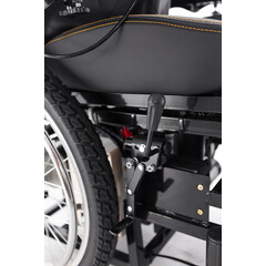 Scaun cu rotile electric cu ridicare verticală