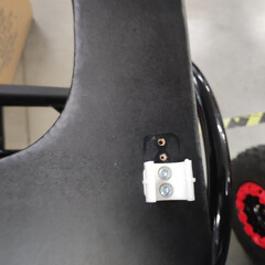 Scaun de toaletă pliant UNIZDRAV (Produs expus)