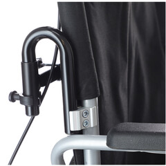 Tetieră universală pentru scaun cu rotile