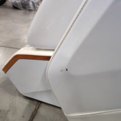 Scaun de masaj electric Prestige 3D MASSAGER cu ionizator de aer, alb (Produs folosit)