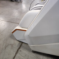 Scaun electric de masaj Prestige 3D MASSAGER cu ionizator de aer, alb - ZGÂRIETURI