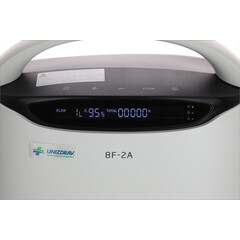 Concentrator de oxigen UNIZDRAV 8F-2A (Produs resigilat)
