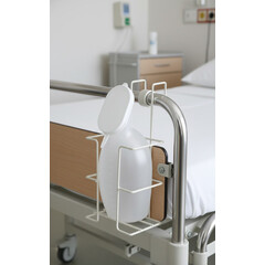 Suport suspendat pentru sticle de urină