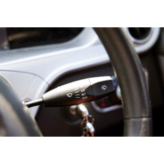 Mașină electrică UNIZDRAV MiniCar (Produs folosit)