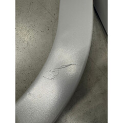 Dispozitiv electric de ridicare pacienți - FĂRĂ SLING, ROȚI UȘOR MURDARE, ZGÂRIETURI PE CONSTRUCȚIE