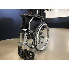 Scaun cu rotile  UNIZDRAV LIGHT - ARTICOL FOLOSIT