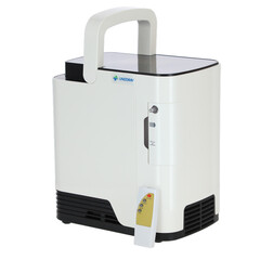Concentrator de oxigen cu ieșire vocală UNIZDRAV, 7 l/min, alb (Articol folosit)