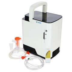Concentrator de oxigen cu ieșire vocală UNIZDRAV, 7 l/min, alb (Articol folosit)