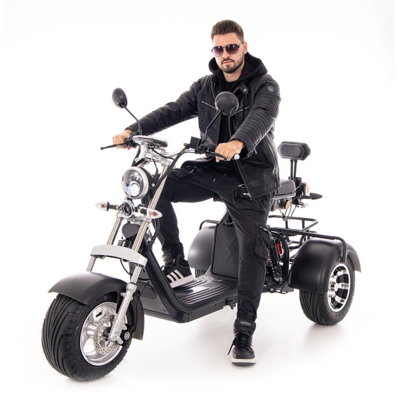 ELECTRIC CHOPPER UNIZDRAV cu trei roți - motor puternic de 2000 W