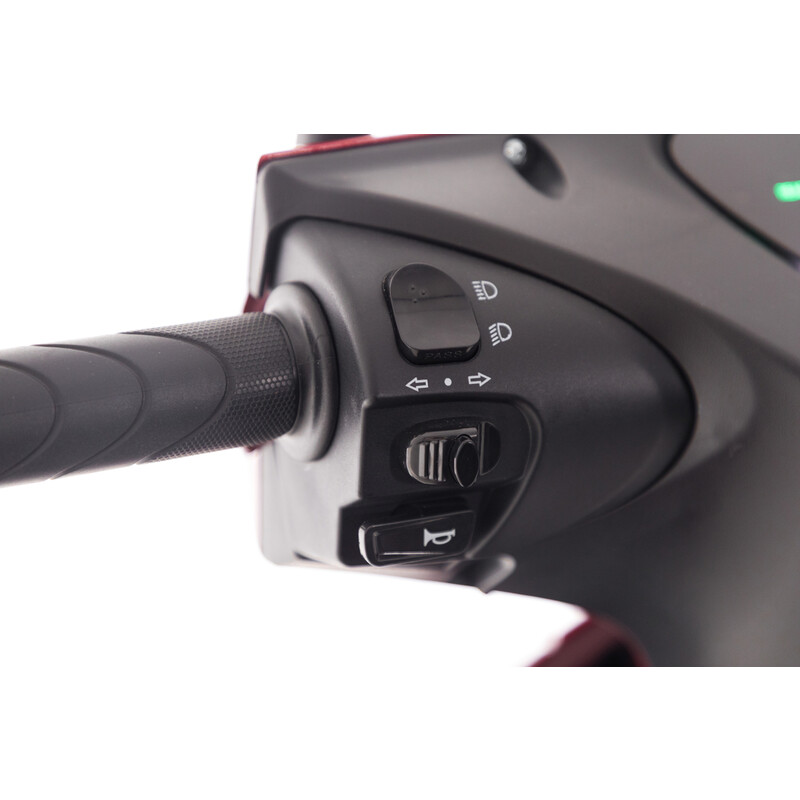 Scuter electric cu trei roți CHAMPION pentru seniori - motor puternic de 1000 W, roșu