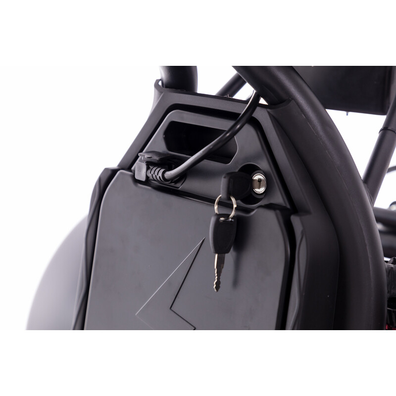 ELECTRIC CHOPPER UNIZDRAV cu trei roți - motor puternic de 2000 W