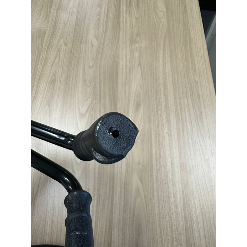 Rolator cu două roți și șezut (Articol folosit)