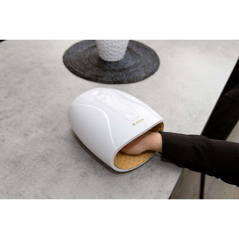 Aparat de masaj electric pentru terapia mâinilor