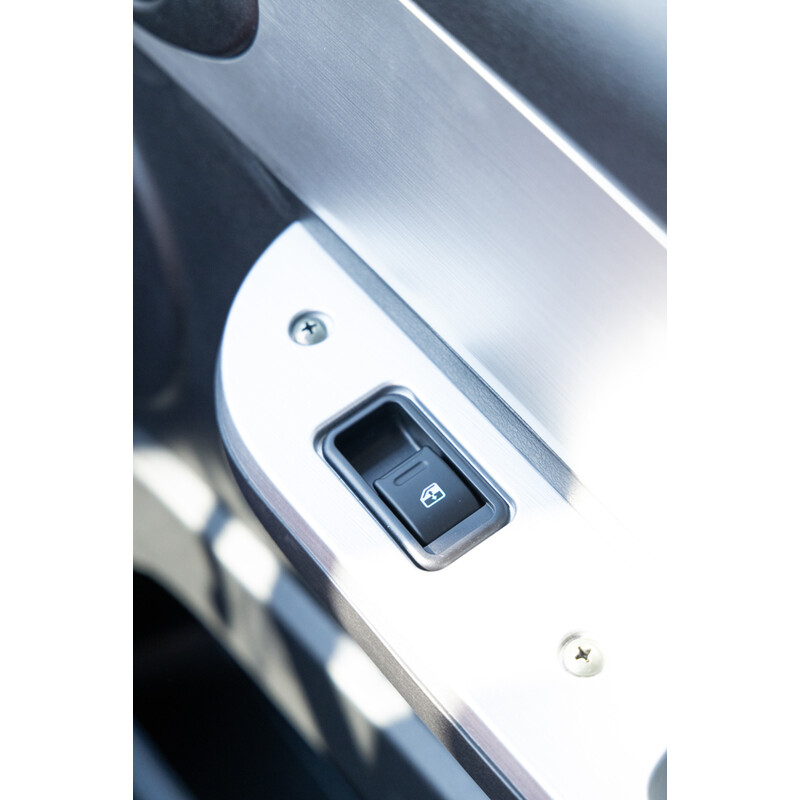 Scuter electric cu trei roți UNIZDRAV MiniCar