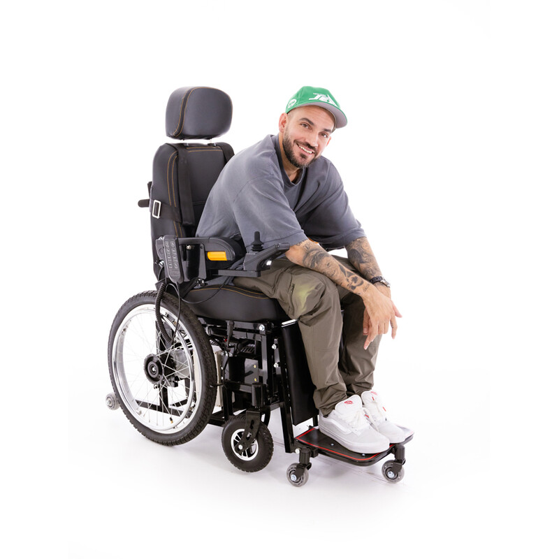 Scaun cu rotile electric cu ridicare verticală