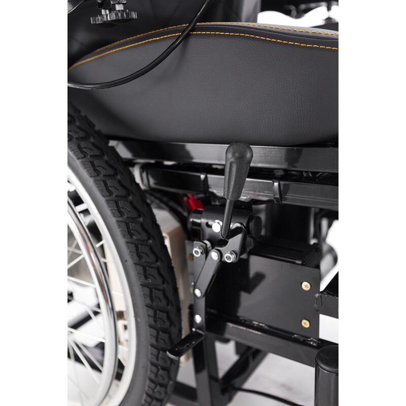 Scaun cu rotile electric cu ridicare verticală