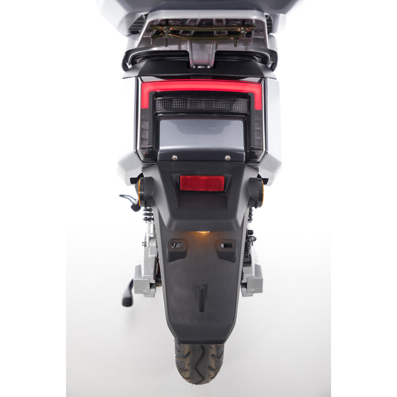 Scuter electric UNIZDRAV e-City cu o autonomie de 60 km