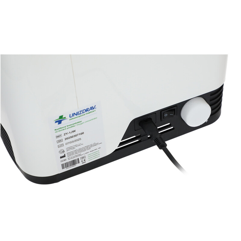 Concentrator de oxigen cu ieșire vocală UNIZDRAV, 7 l/min, alb