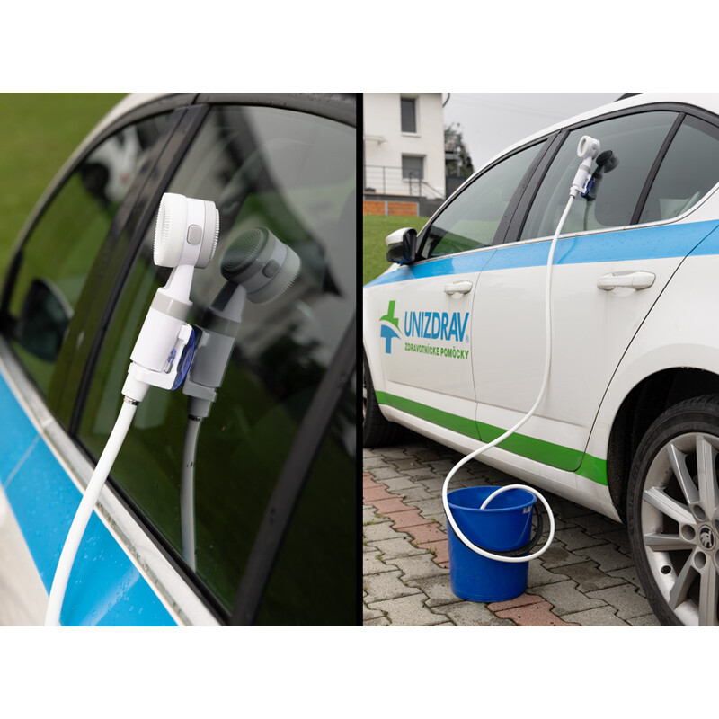 Duș portabil cu baterie reîncărcabilă