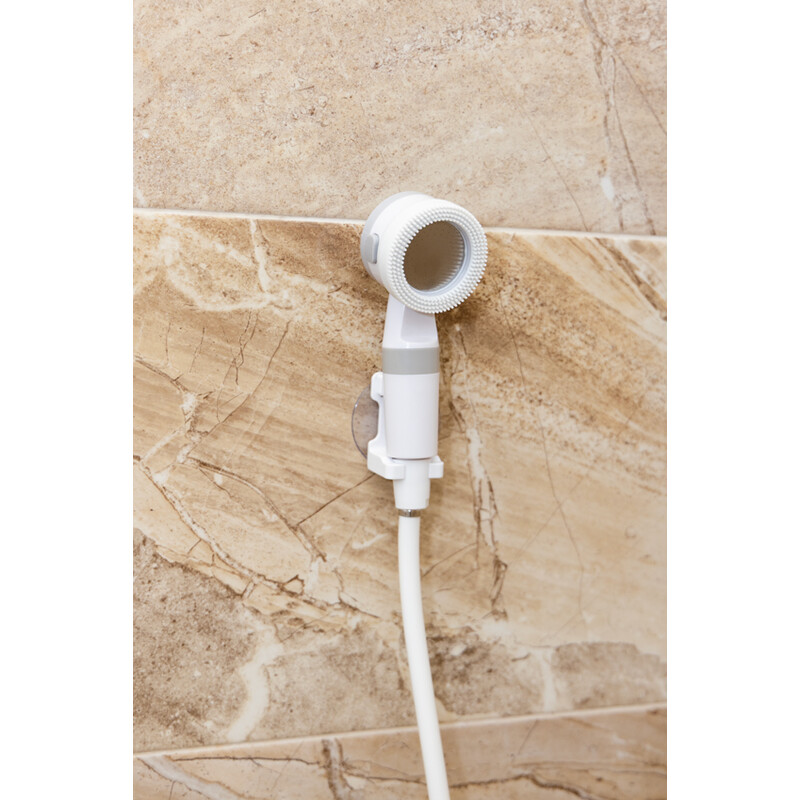 Duș portabil cu baterie reîncărcabilă