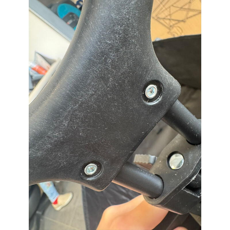 Carucior de transport pliabil UNIZDRAV  cu o capacitate de încărcare suplimentară de până la 150 kg - ARTICOL EXPUS