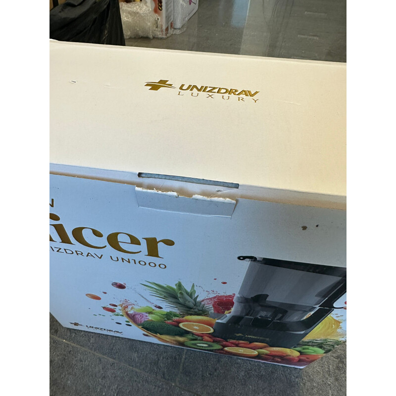 Storcător de fructe și legume cu viteză redusă UNIZDRAV ARTICOL EXPUS, FOLOSIT