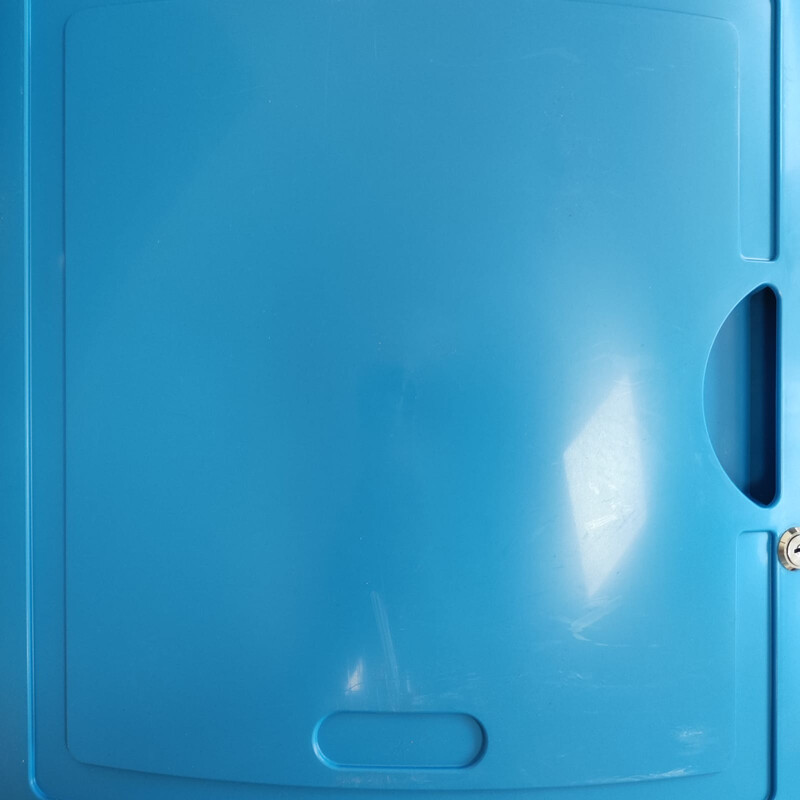 Noptieră MEDIK din plastic, albastră - ZGÂRIETURI UȘOARE