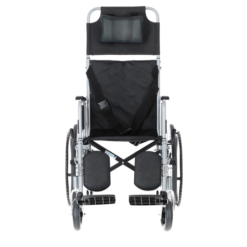 Scaun cu rotile reglabil - ARTICOL EXPUS, SUPORTUL DE PICIOARE SI SPĂTAR MURDARE