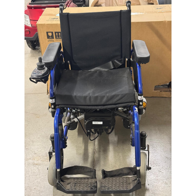 Scaun cu rotile electric cu lumini, 46 cm - PORDUS EXPUS ÎN SHOWROOM, ANVELOPE/TREPTE MURDARE