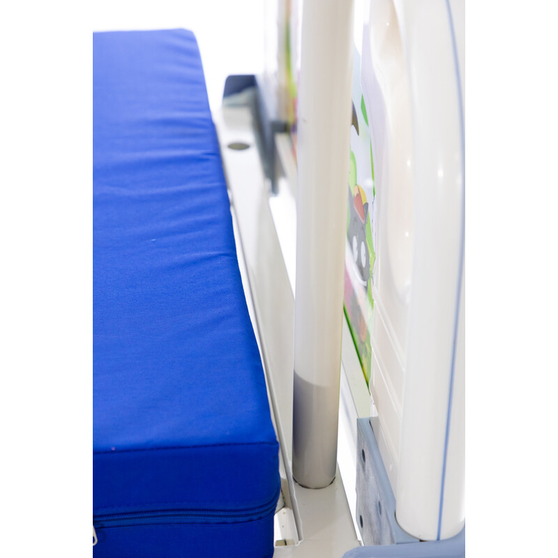 Pat mecanic de poziționare pentru copii cu saltea UNIZDRAV