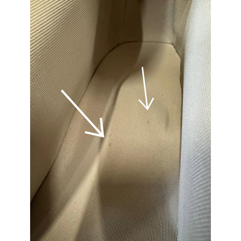 Scaun electric de masaj RelaxPro 3D MASSAGER, alb-maro  (Articol folosit)