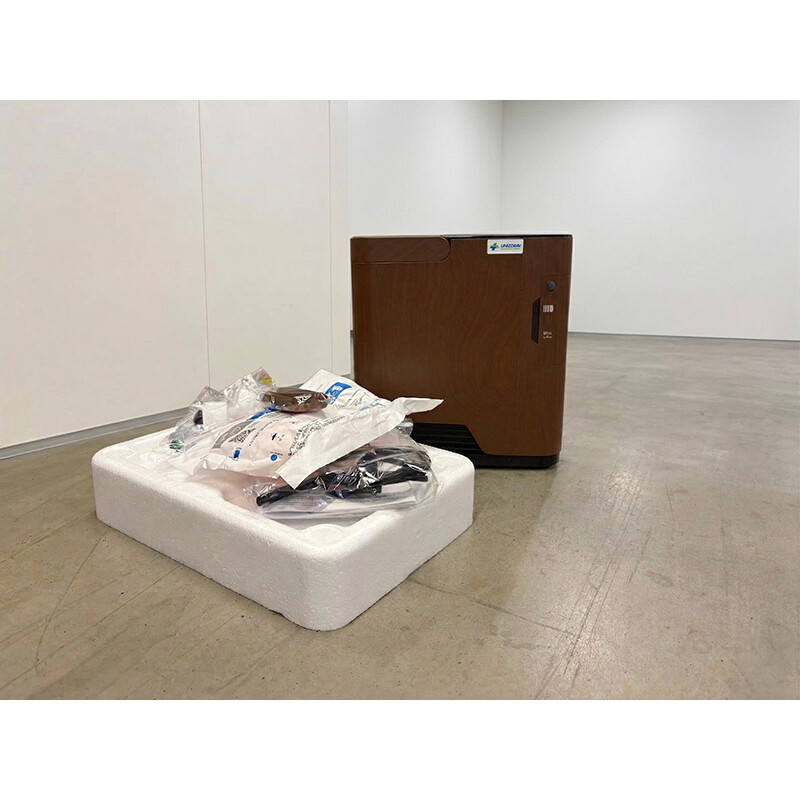 Concentrator de oxigen cu ieșire vocală UNIZDRAV, 7 l/min, imitație de lemn (Produs folosit)