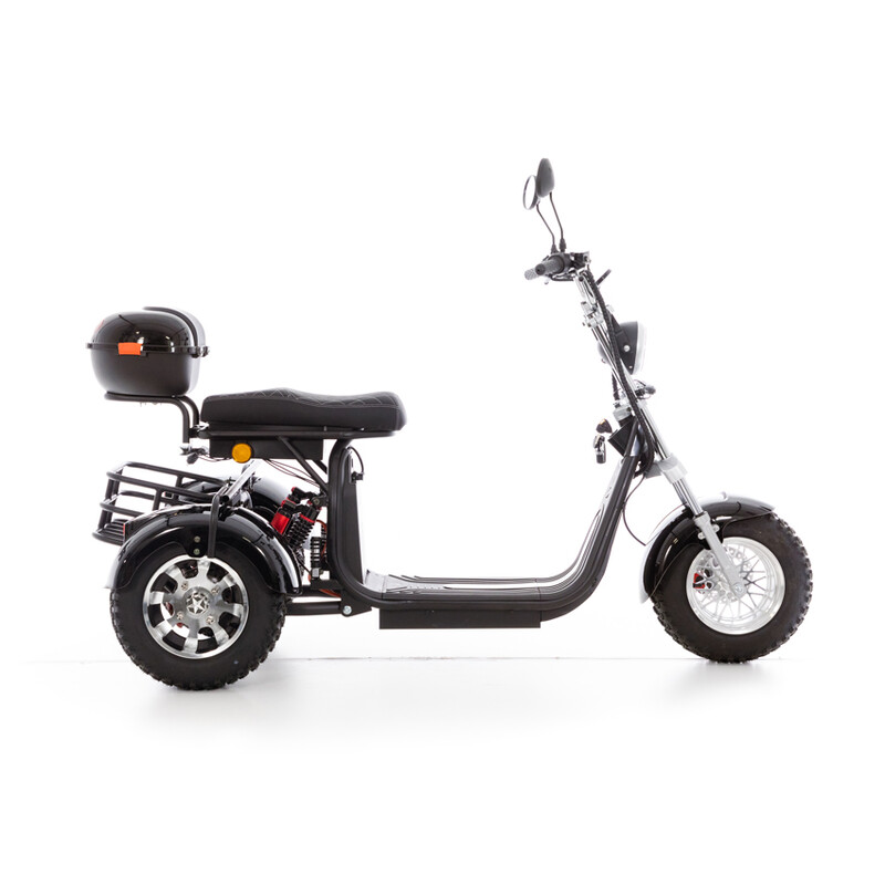 ELECTRIC CHOPPER UNIZDRAV PRO cu trei roți - motor puternic de 2000 W (Articol folosit)