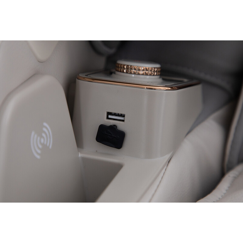 Scaun de masaj electric 5D Relax Massager (Priesă folosită)