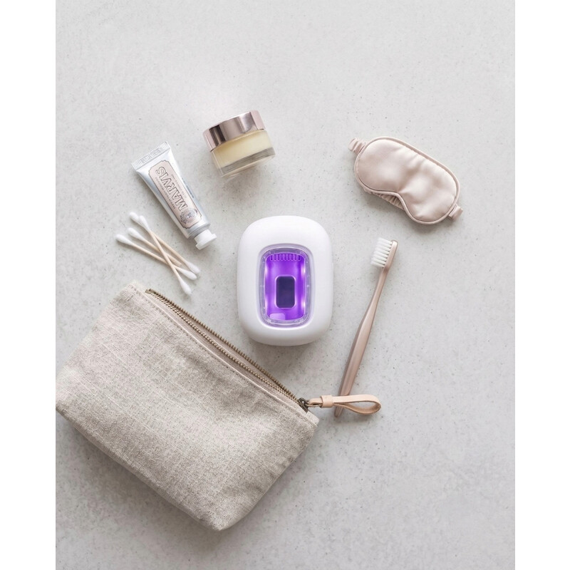 Sterilizator UV pentru periuțe de dinți