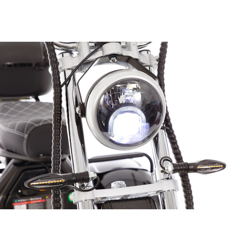 ELECTRIC CHOPPER UNIZDRAV PRO cu trei roți - motor puternic de 2000 W (Produs expus)